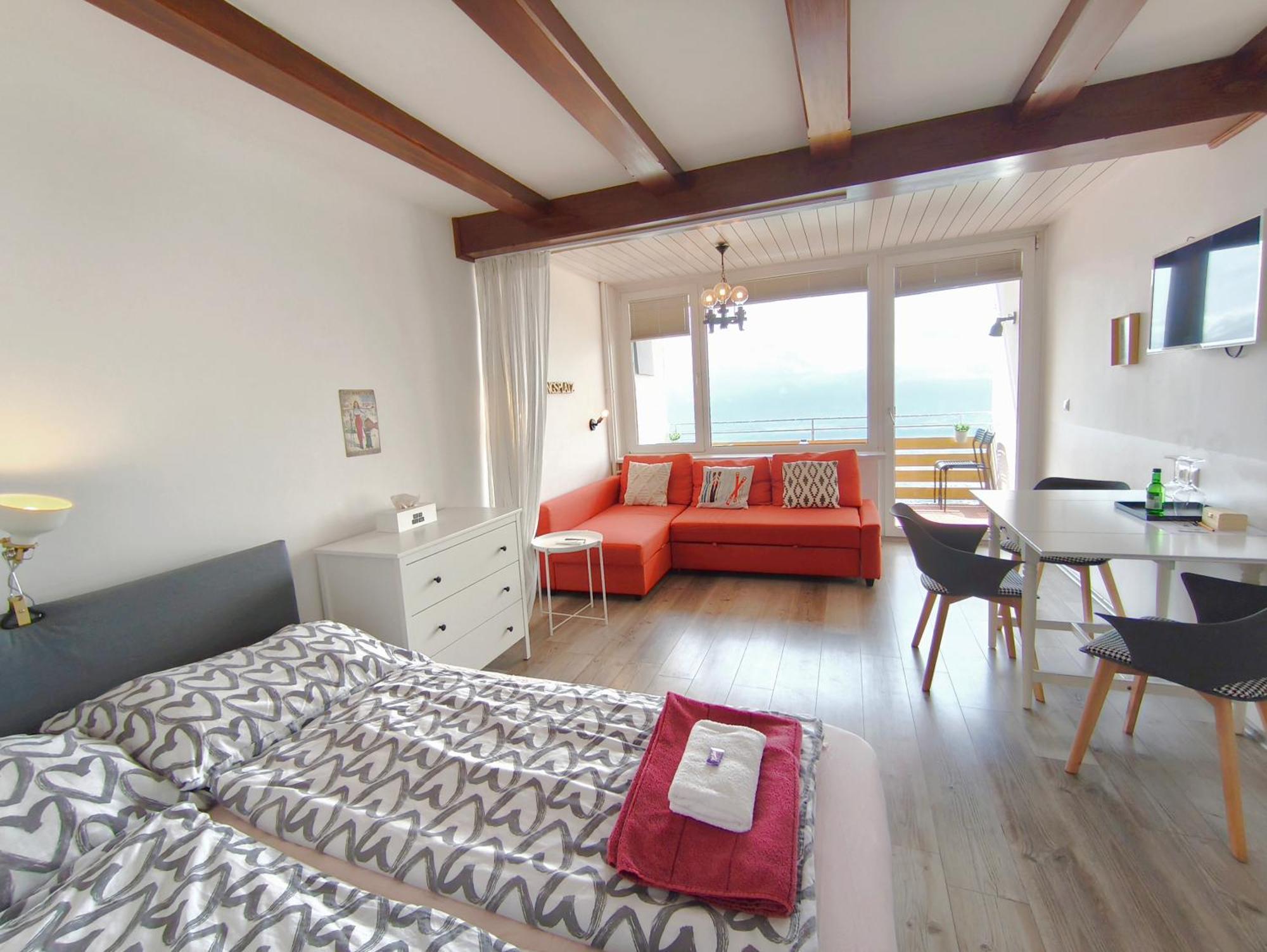 Mooki Mountain & Pool Gerlitzen Apartment Kanzelhohe Bagian luar foto