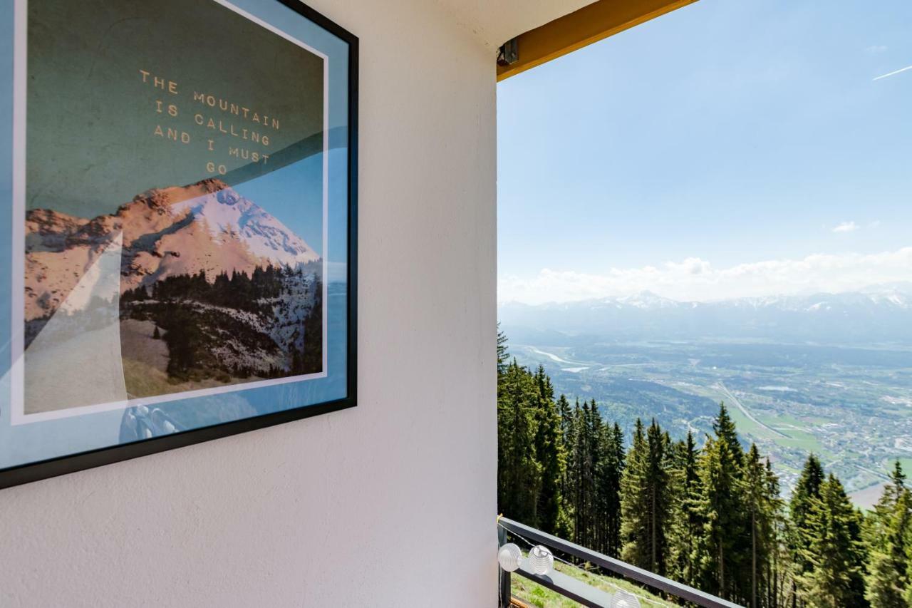 Mooki Mountain & Pool Gerlitzen Apartment Kanzelhohe Bagian luar foto